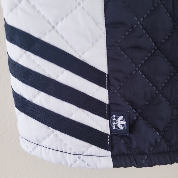 🏷Adidas X Rita Ora NWOT Cosmic Collection Space Shifter Activewear Top - M - Picture 8 of 9